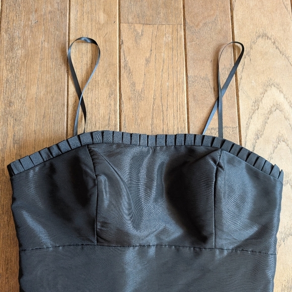 Women's Max And Cleo Elegant Black Dress with Floral Detail Size 4 - Picture 2 of 6